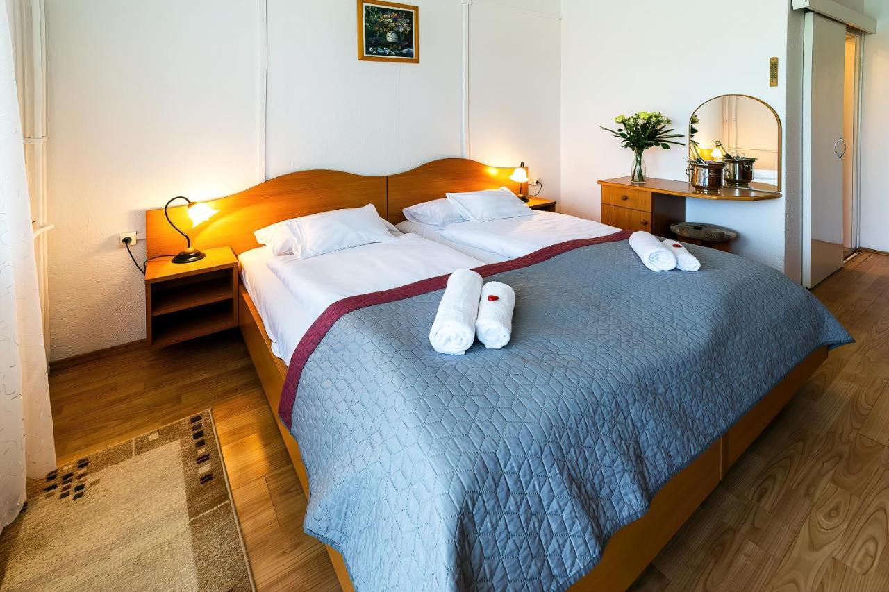 Napfeny Hotel Залакарош Экстерьер фото