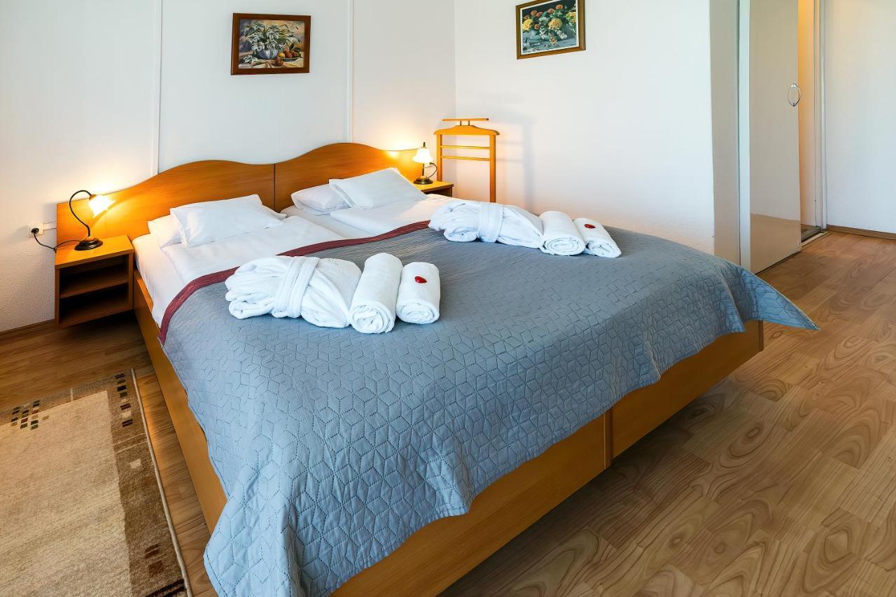 Napfeny Hotel Залакарош Экстерьер фото