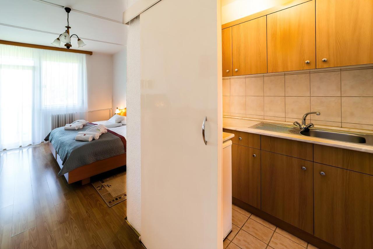 Napfeny Hotel Залакарош Экстерьер фото